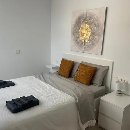 Modern Garden By Cabopino Golf דירה