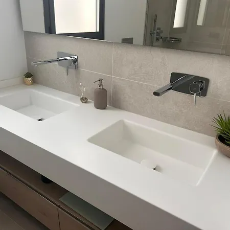 Modern Garden By Cabopino Golf Μαρμπέλλα