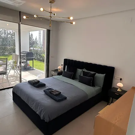 Modern Garden By Cabopino Golf Daire *